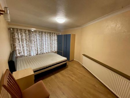 Ash Crescent - Photo 3