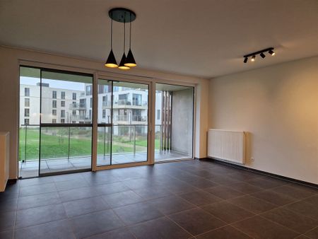 Recent appartement met 2 slaapkamers - Photo 2