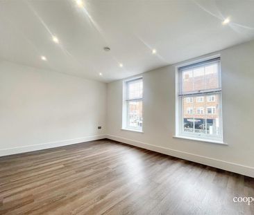 Park Way, Ruislip Manor, HA4 - Photo 1