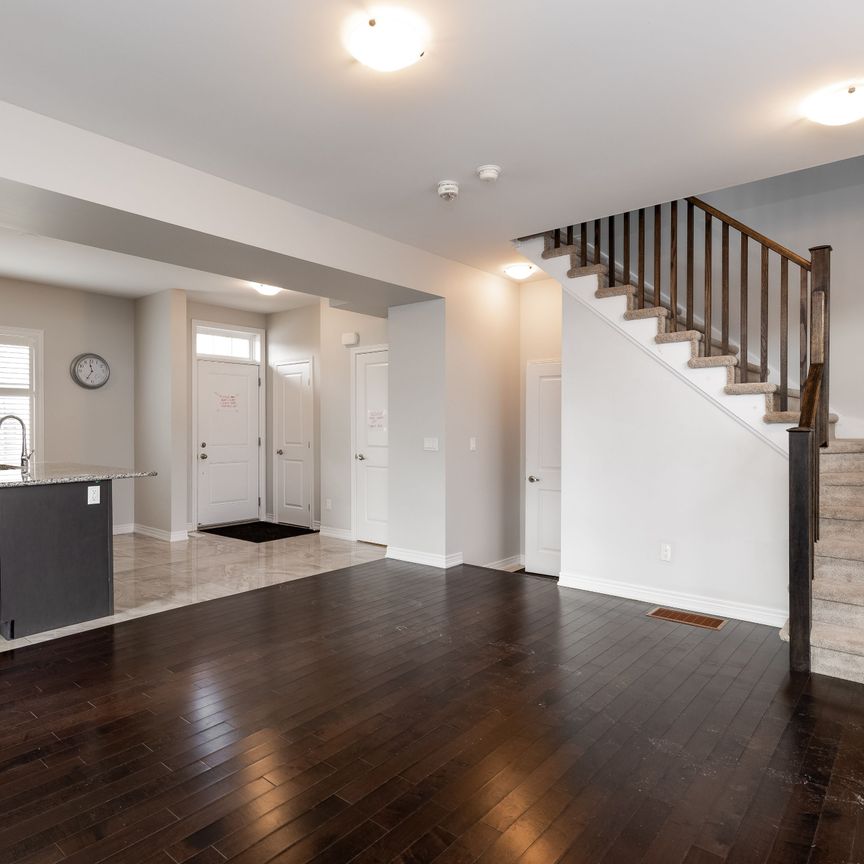 For Lease - 2314 Natasha Circle, Oakville, Ontario - Photo 1