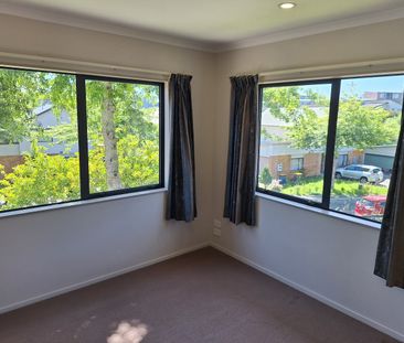 Big Family Fun - Photo 4