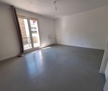 Location Appartement 1 pièce 25m² POITIERS 86000 - Photo 2