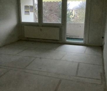 Teilsanierte Single- Wohnung mit Balkon in Baumheide / Freifinanziert - Photo 3