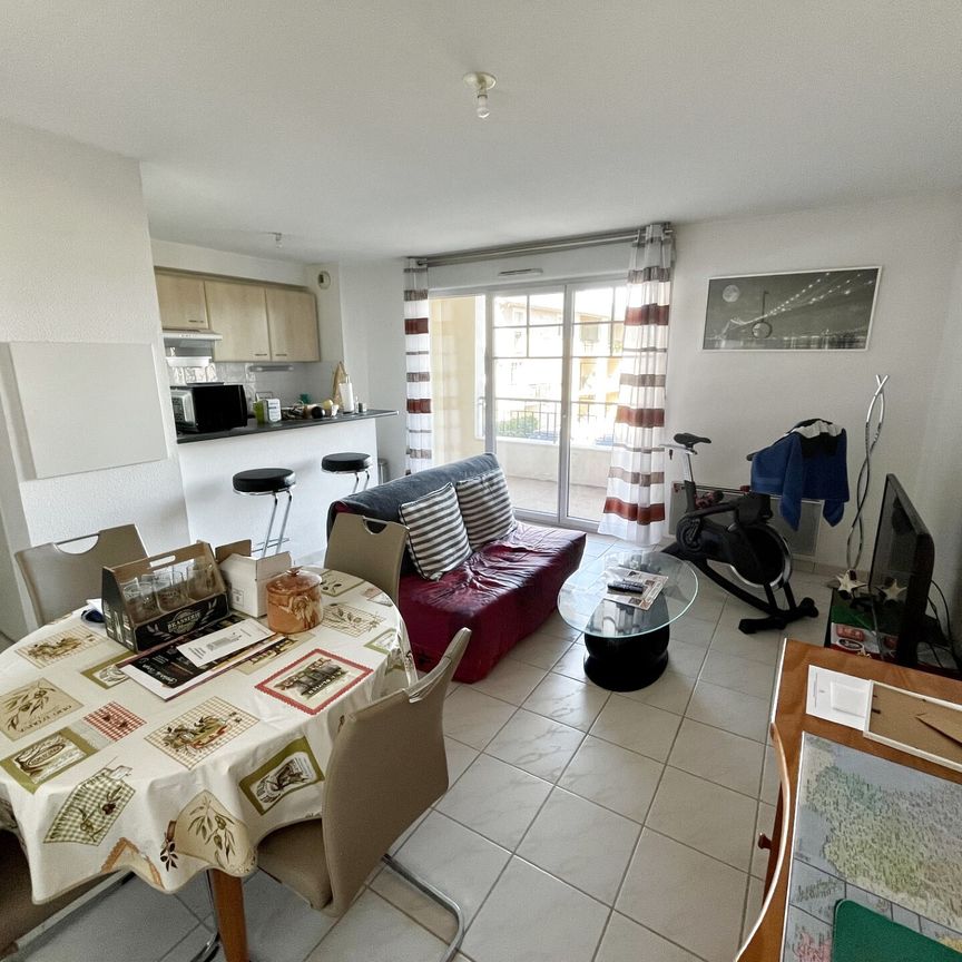 Location Appartement 2 pièces 43m² RODEZ 12000 - Photo 1