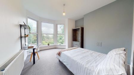 5 bedroom flat to rent - Photo 3