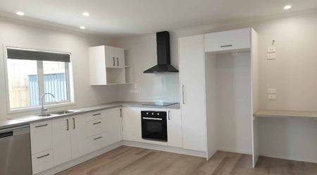 Brand New - Built as Long Term Rental - Photo 5