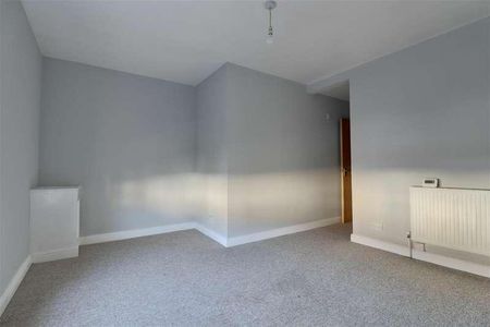 New Road, Portsmouth, PO2 - Photo 3