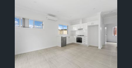 Private Granny Flat - Photo 3