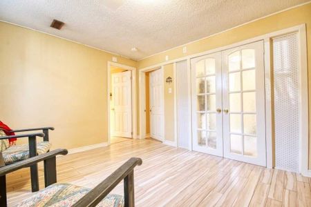 For Lease - 74 Fletcherdon Crescent, Toronto, Ontario - Photo 2