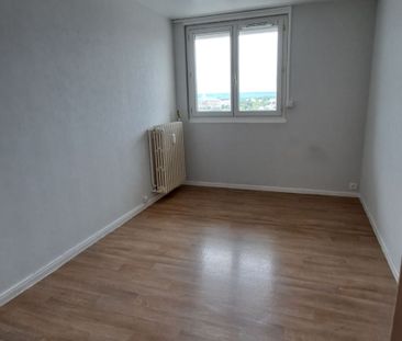 Location appartement T4 71.80m² à Reims (51100) Loyer CC * : 564.69... - Photo 6