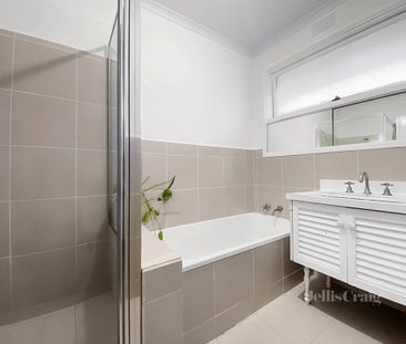 1/3 Sherbourne Road, Briar Hill - Photo 6