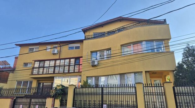 Casa S+P+2 Etaje 502,99 mp - Vatra Luminoasa - Photo 1