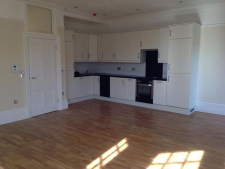 2 bedroom apartment to rent - Photo 5