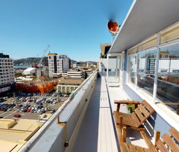 Top of Town - Photo 6