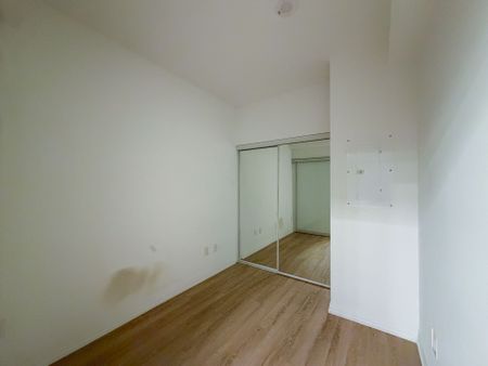 For Lease - 75 Canterbury Place Unit# 912, Toronto, Ontario - Photo 5