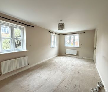 Kempton Drive, Oakham, Barleythorpe - Photo 4