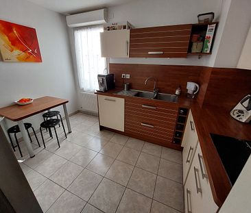 Appartement 4 pièces meublé de 89m² à Lyon - 1410€ C.C. - Photo 4