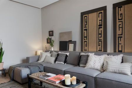 Carrer del Consell de Cent, Barcelona, Catalonia 08007 - Foto 5