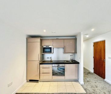 1 bedroom flat to rent - Photo 3