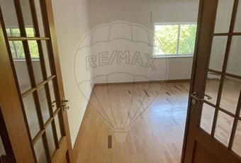 Apartamento T4 em Lisboa