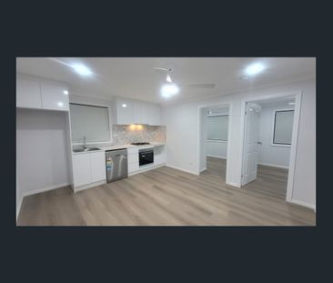 Modern & Stylish 2-Bedroom Granny Flat | Prime Plumpton Location - Photo 5