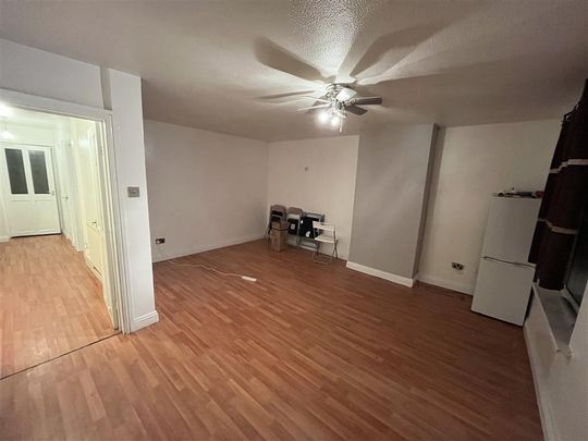 Wellington Street, Nottingham, Eastwood - Photo 1