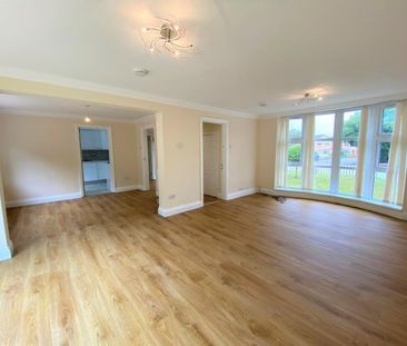 4 bedroom detached house to rent - Photo 2