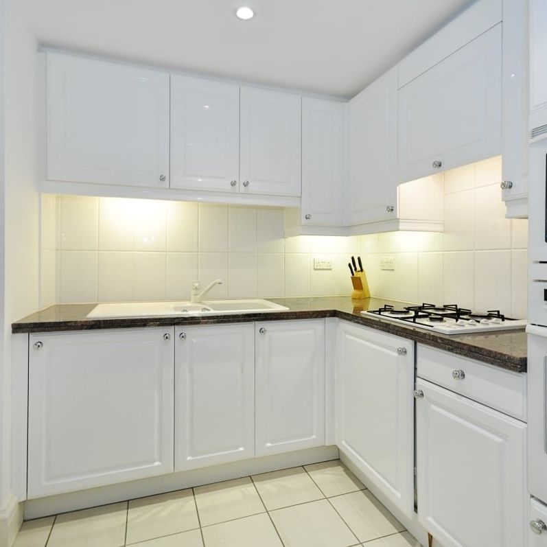 1 bedroom flat to rent - Photo 1