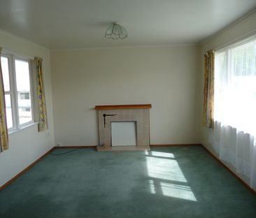 Cosy three bedroom in Greerton - Greerton - Photo 3