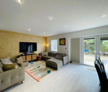 Lindale Close, Ilford - Photo 4