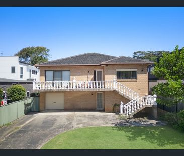 Space, Comfort and Coastal Convenience - Photo 4