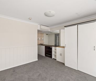 207/302-308 Crown Street, Darlinghurst NSW 2010 - Studio For Rent |... - Photo 3