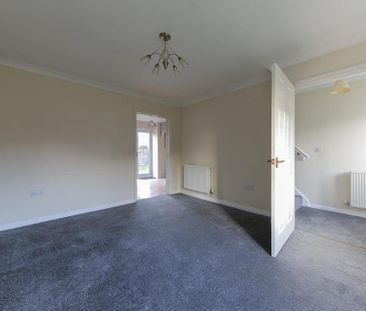4 bedroom detached house to rent - Photo 6