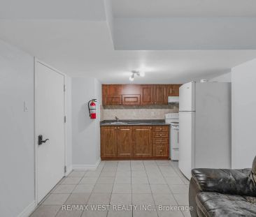 93 Hullrick Drive #Basement - Photo 4