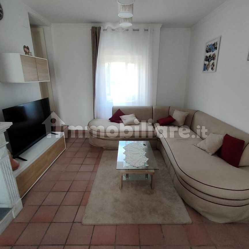 Bilocale largo Leonardo Murialdo 6, Centro Storico, Albano Laziale - Photo 1