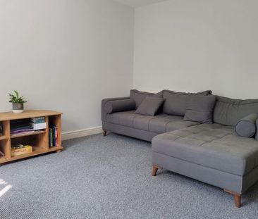 Flat 2, Grace Dieu Court - Photo 2