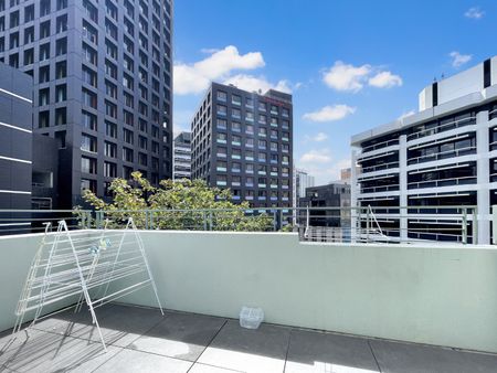 Welcome to 18/84A Boulcott Street - Photo 3