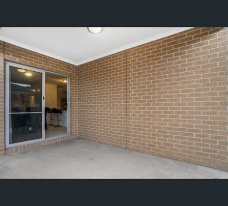16 FLANNERY ST, Craigieburn, Vic 3064 - Photo 1