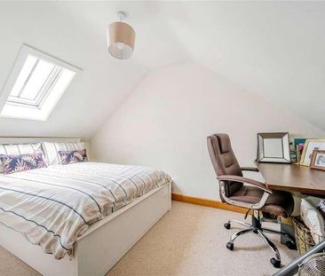 Tilford Street, Tilford, Farnham, Surrey, GU10 - Photo 6