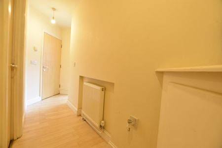 1 Bed Flat, T L House, LU1 - Photo 4