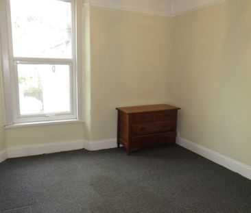 Elm Road - Photo 6