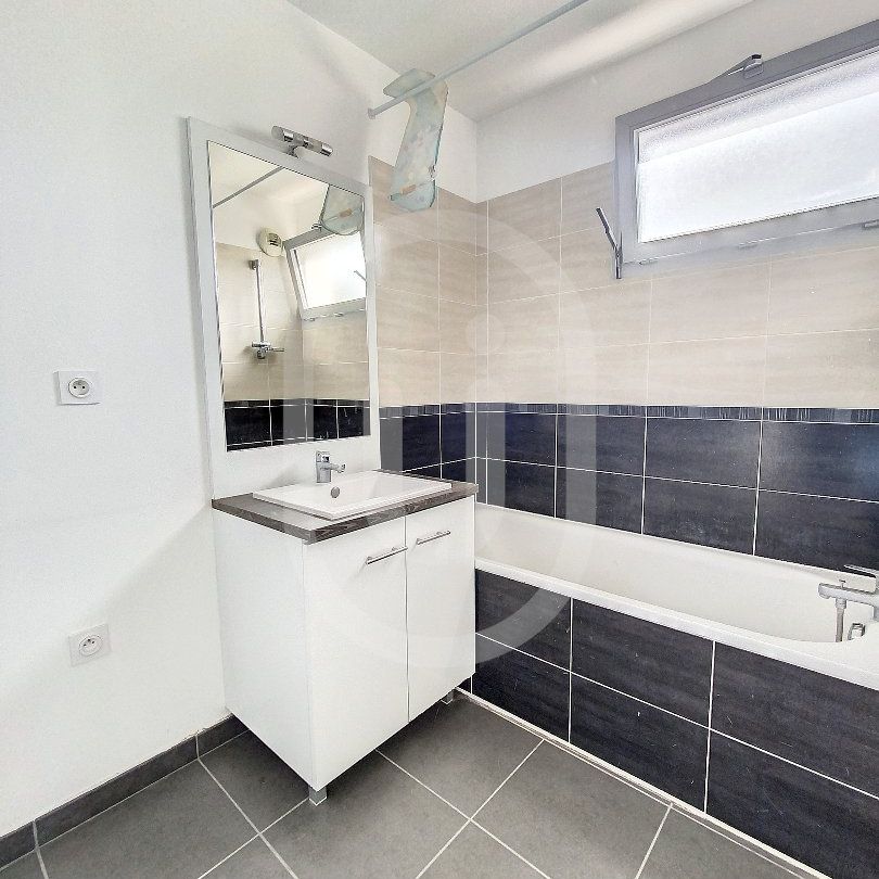 Location Appartement 3 pièces 59m² MONTPELLIER 34090 - Photo 1