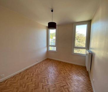 Location appartement rénové 2 pièces 63.5 m² à Vienne (38200) 6 - Photo 3