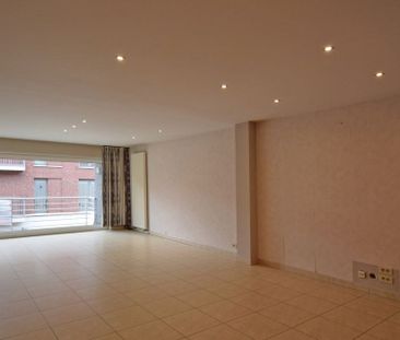 Appartement te huur in Roeselare voor € 745 met 2 slaapkamers - Photo 1