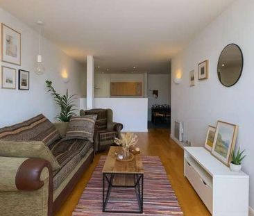 City Exchange, Lowgate, Hull, HU1 - Photo 1