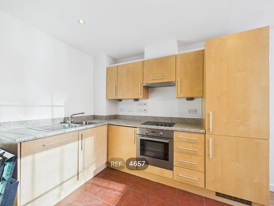 1 bedroom property to rent - Photo 1