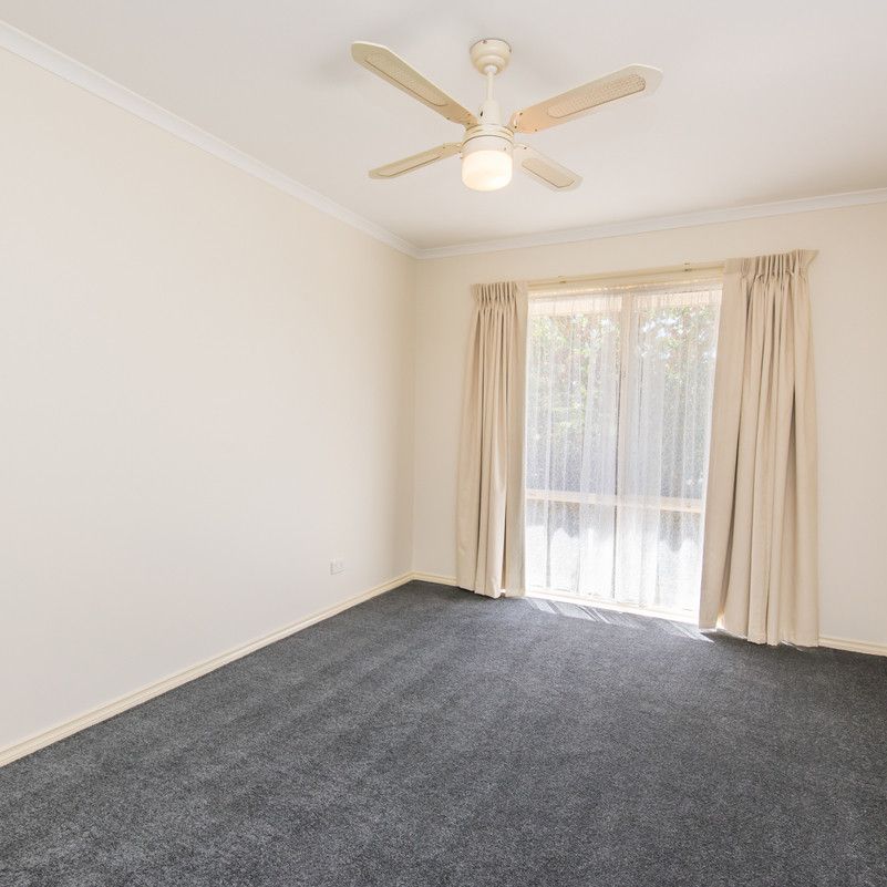 1 / 17 Menzies Crescent, SHEPPARTON VIC 3630 - Photo 1
