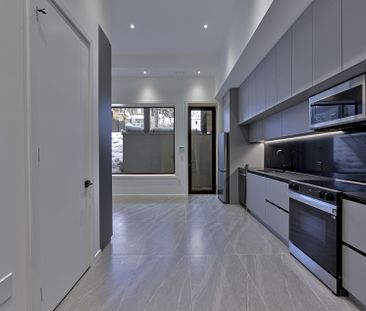 For Lease - 42 Cameron Avenue, Toronto, Ontario - Photo 5