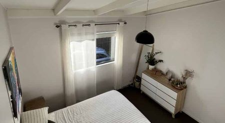 Three bedroom home - Photo 5