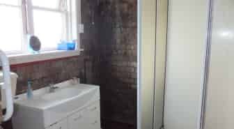 Lovely three bedroom home plus sleepout - Photo 3